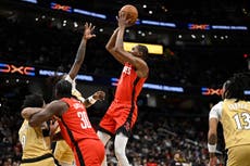 Rockets vencen a Wizards 123-118 tras expulsión de Trae Young por salir de la banca