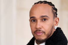 Lewis Hamilton insta a los africanos a “recuperar” su continente en discurso
