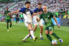 Descontento en las gradas y la cancha mientras Wolfsburg se acerca al descenso con otra derrota