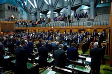 Carney convoca elecciones especiales en 3 distritos canadienses, podría lograr mayoría