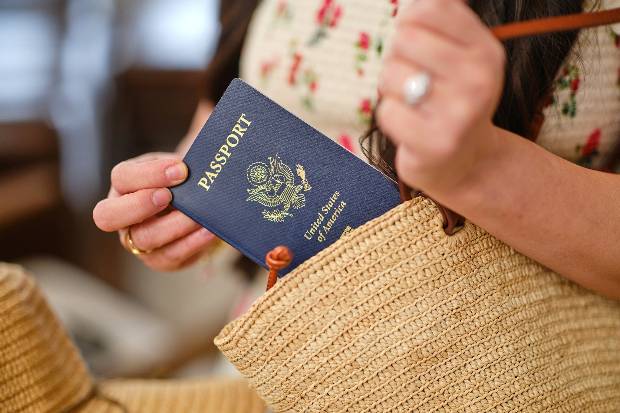 Millones de estadounidenses cambiarán las vacaciones tradicionales por escapadas más cortas, económicas y cerca de casa ante el aumento de los costos