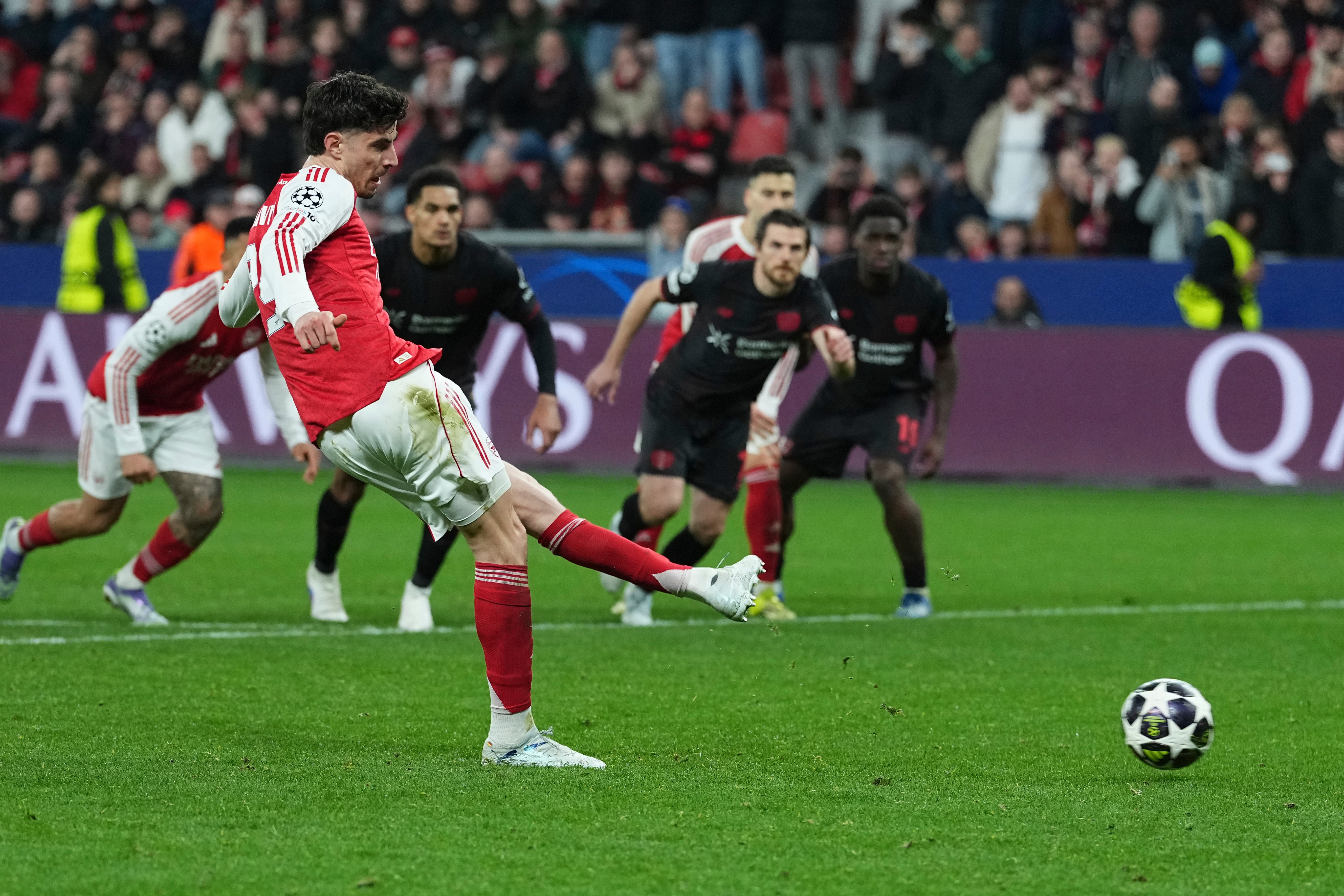 Con penal agónico, Arsenal salva empate 1-1 ante Leverkusen en la Champions