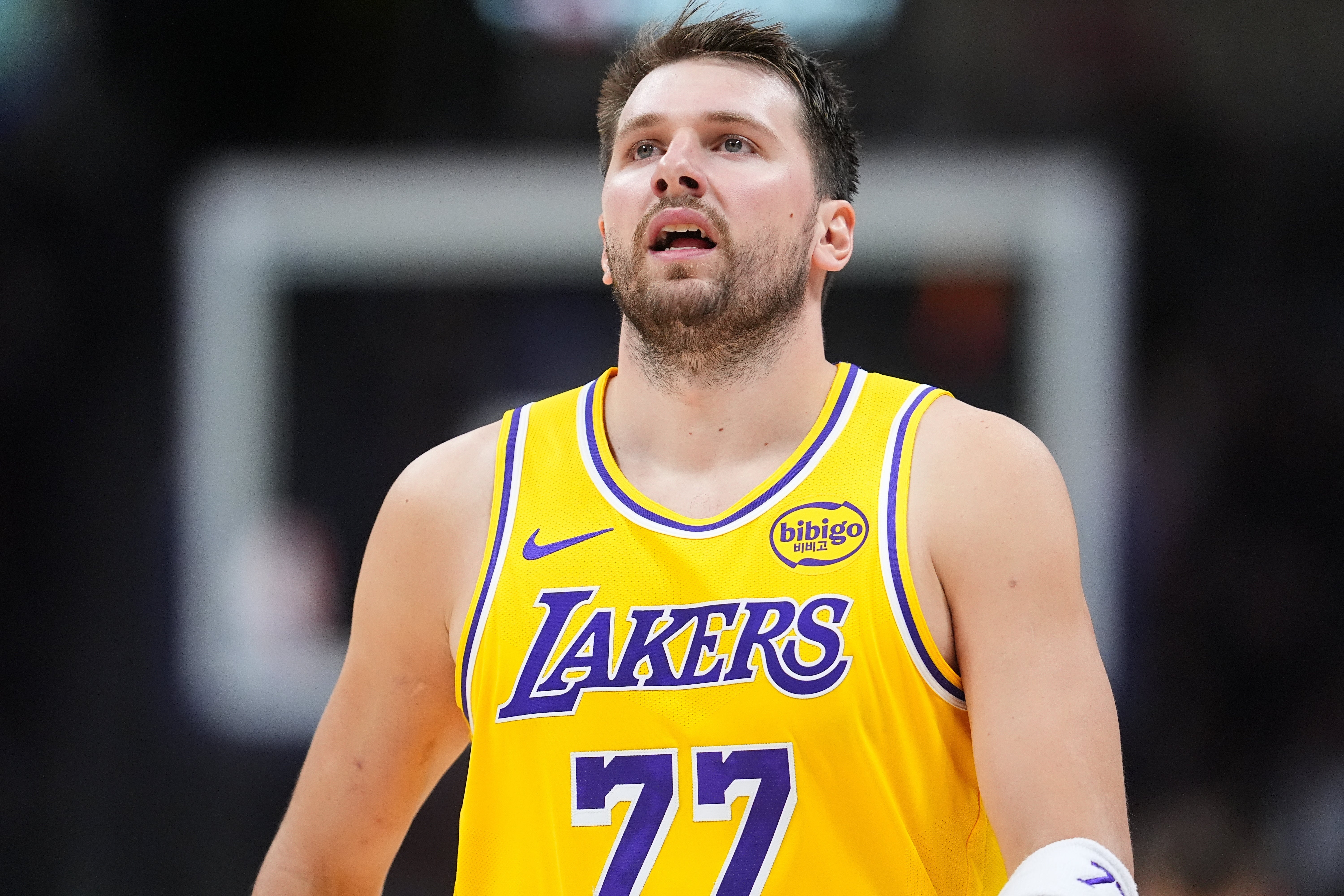 Luka Doncic de Lakers se separa de su prometida tras no poder llevar a sus hijas a EEUU