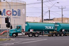 Liberación récord de 400 millones de barriles por la AIE no calma los mercados