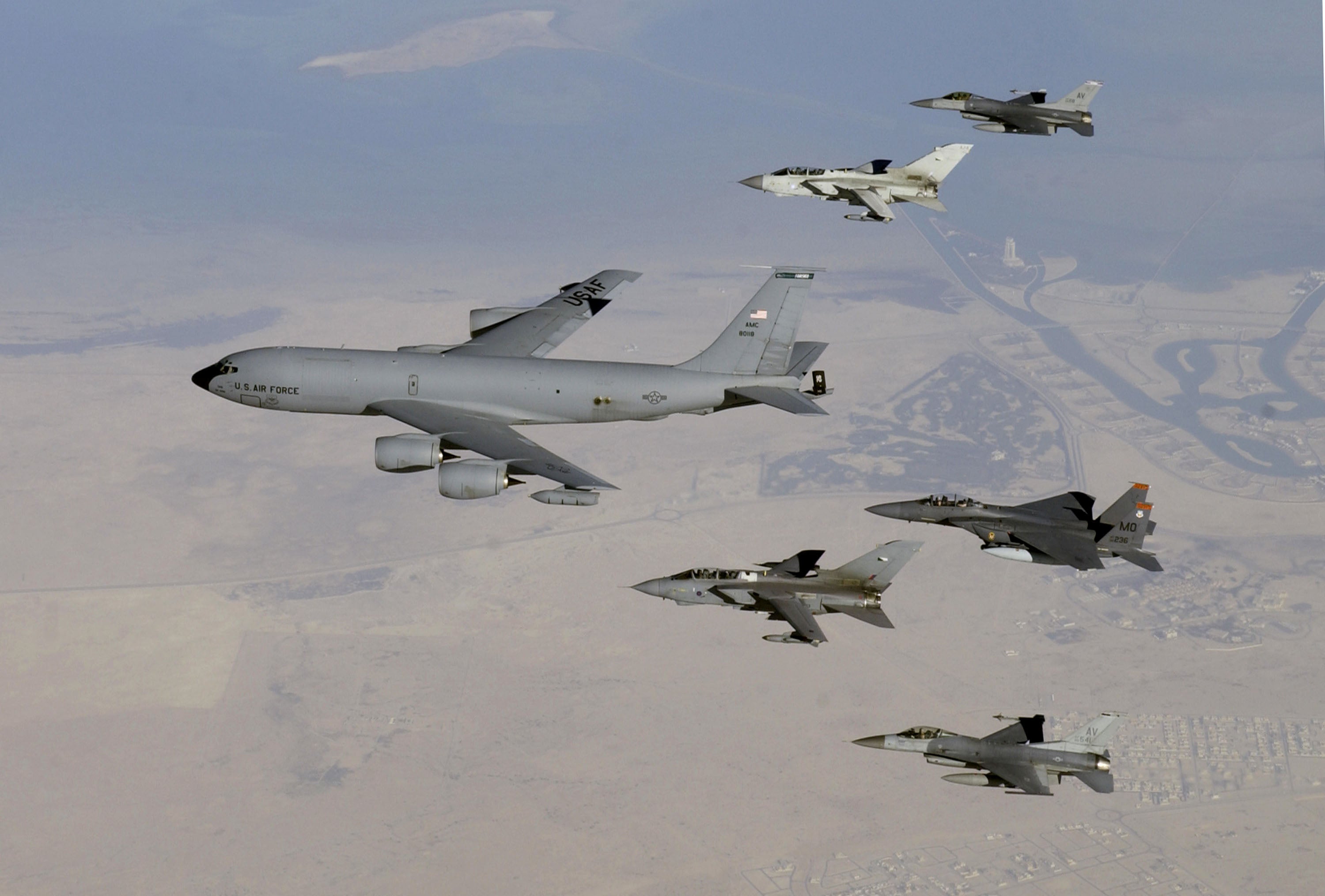 El KC-135 ha estado en la vanguardia de las operaciones de la USAF durante más de 60 años (archivo)