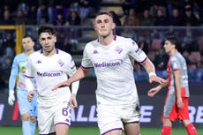 Fiorentina vence a Cremonese y se aleja de la zona de descenso de la Serie A
