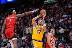 Doncic guía a los Lakers a vencer 100-92 a los Rockets para su 6ta victoria seguida