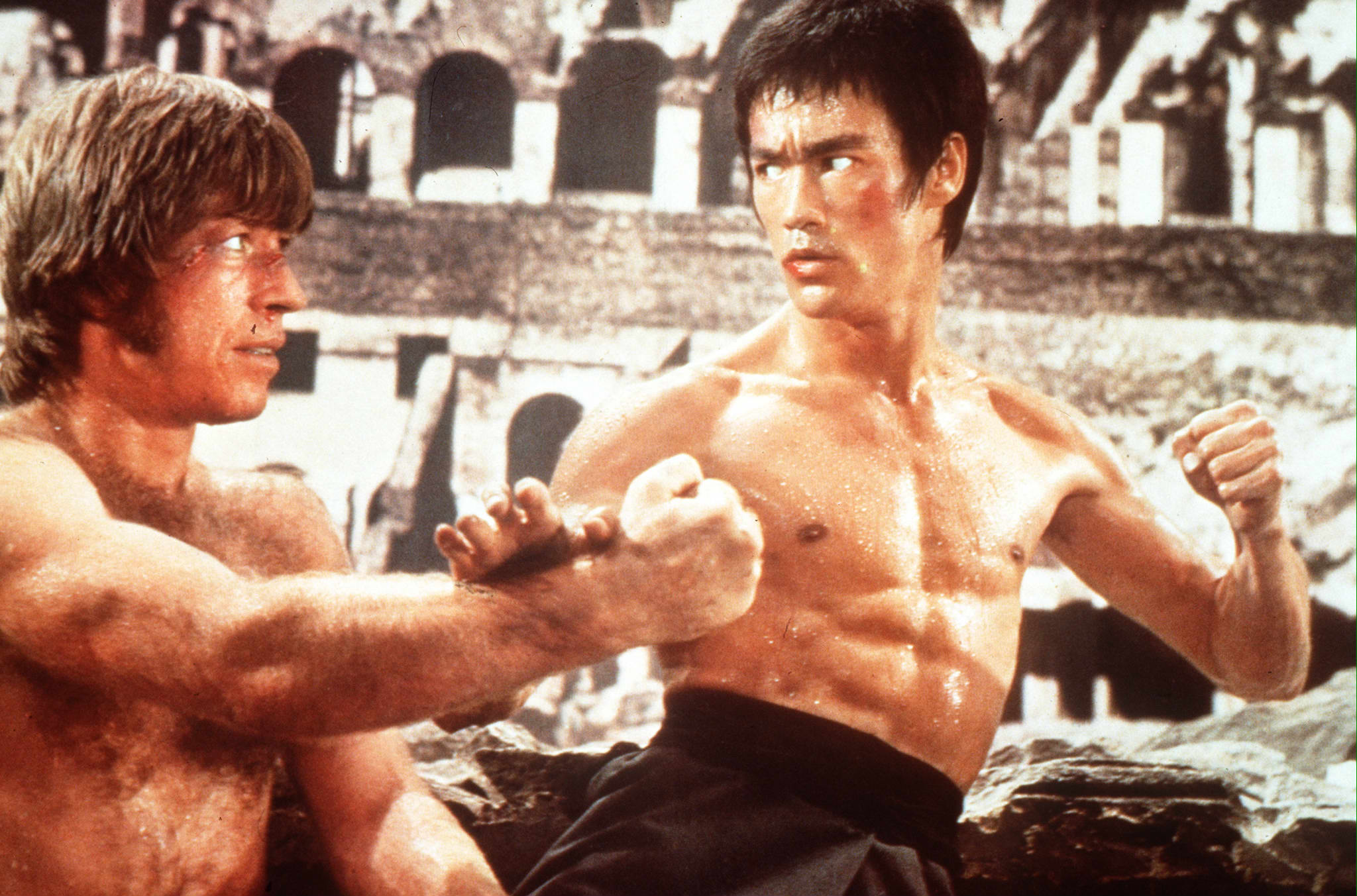 Chuck Norris luchando contra Bruce Lee en ‘El regreso del dragón’ (1972)