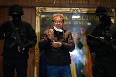 Justicia de EEUU condena a 25 años de prisión a exjefe antidrogas de Bolivia por tráfico de cocaína