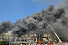 Autoridades reportan 14 muertos en incendio en planta de autopartes en Corea del Sur
