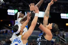 Pacers cortan racha récord de 16 derrotas con triunfo 128-126 en Orlando