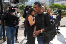 Colombia atiende a heridos de accidente aéreo que abre debate sobre estado de avión donado por EEUU