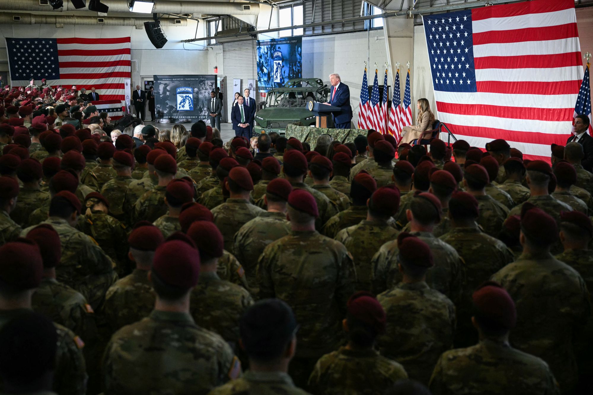 El Gobierno de Trump entregó anteriormente un “Dividendo Guerrero” de 1.776 dólares a miembros de las Fuerzas Armadas de Estados Unidos