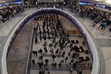 Senado de EEUU aprueba fondos para TSA y gran parte de Seguridad Nacional, pero no para inmigración