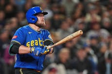 Raley pega jonrón; Marineros logran su 1ra victoria de la temporada, 5-1 ante Guardianes