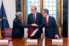 Obispos y gobierno español acuerdo para compensar a víctimas de abusos sexuales cometidos por clero
