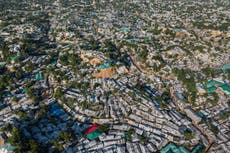 Recortan ayuda alimentaria a cientos de miles de refugiados rohinyas en campamentos de Bangladesh