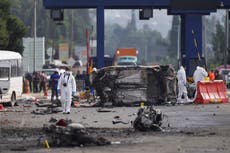 Choque múltiple causa explosión y deja dos muertos y 19 heridos en el centro de Colombia