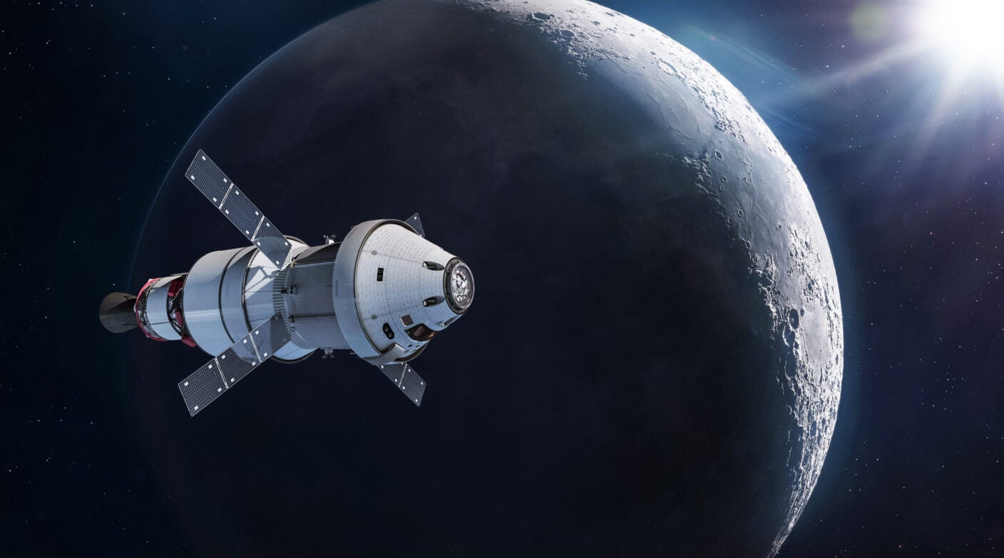 La misión Artemis II de la NASA llevará a los astronautas a dar la vuelta a la Luna a bordo de la nave espacial Orion