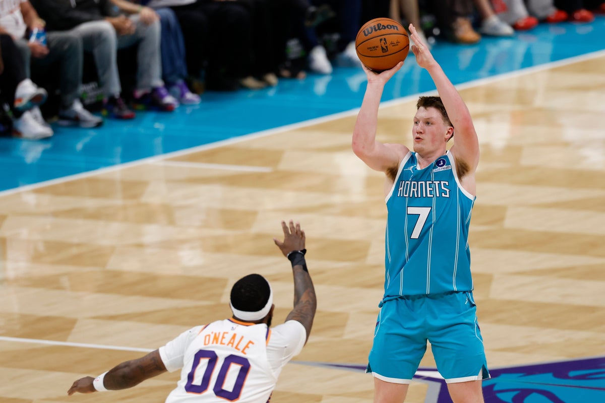 Hornets Dominate Suns: Record-Breaking Performance in Phoenix | NBA News