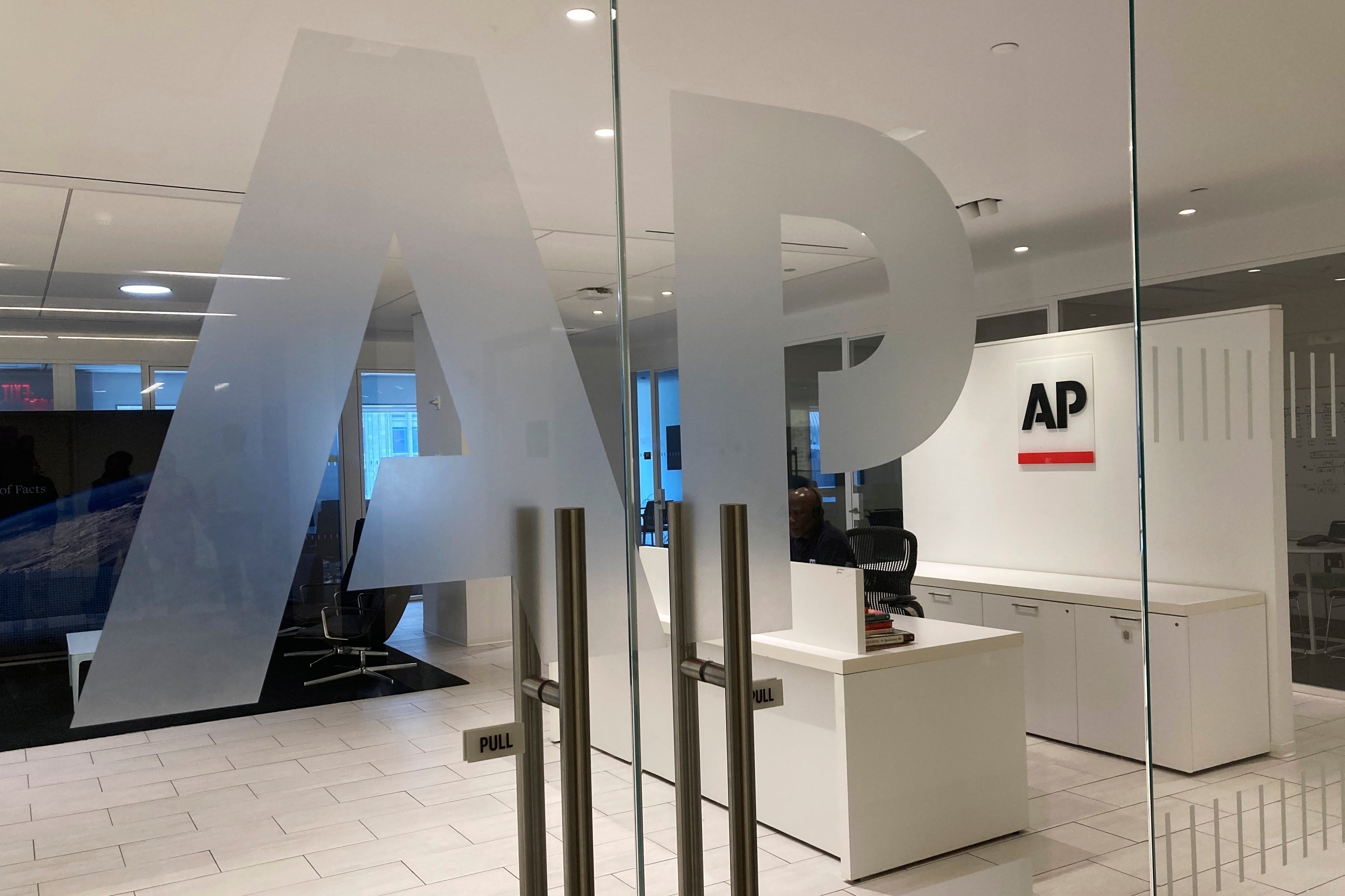 MEDIOS-THE ASSOCIATED PRESS-NUEVO ENFOQUE