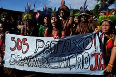 Líderes indígenas marchan en Brasil en medio de disputas por tierras