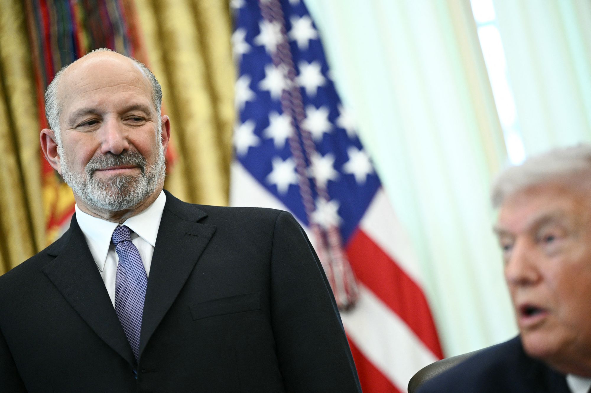 Howard Lutnick, secretario de Comercio, es uno de los funcionarios del gobierno de Trump que aceptaron testificar ante el comité que investiga a Epstein