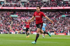 Harry Maguire firma extensión de contrato con Manchester United