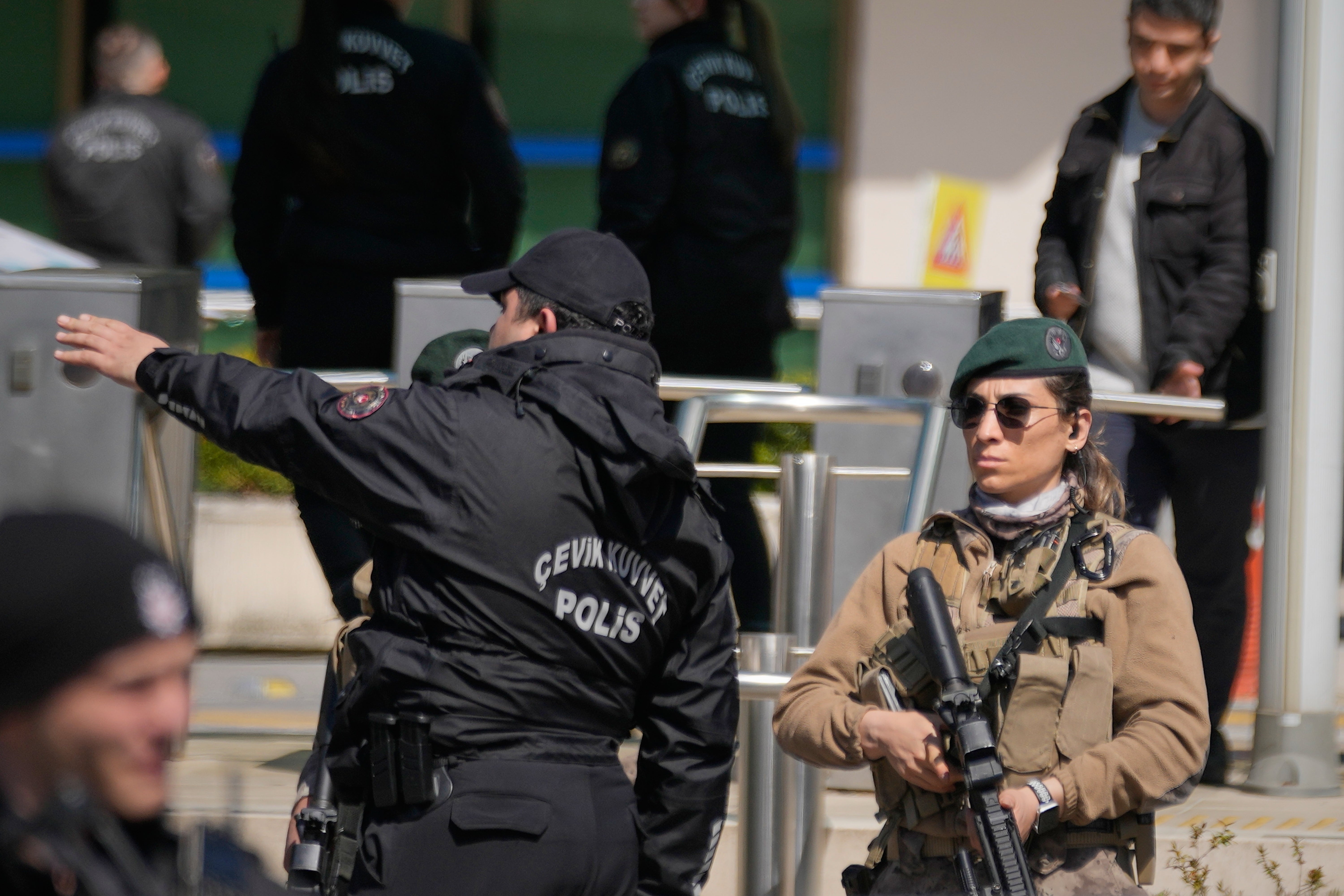 TURQUÍA-ISRAEL-ASALTO A CONSULADO