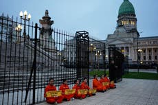 Diputados argentinos debaten flexibilizar protección de glaciares para atraer inversiones mineras