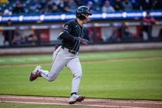 Los 3 extrabases de Corbin Carroll guían a Diamondbacks a vencer 7-2 a Mets