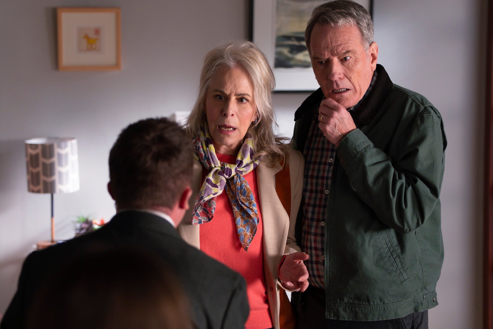 Olvídate de Rachel y Ross: Lois y Hal, interpretados por Jane Kaczmarek y Bryan Cranston, son la pareja definitiva de las comedias de situación