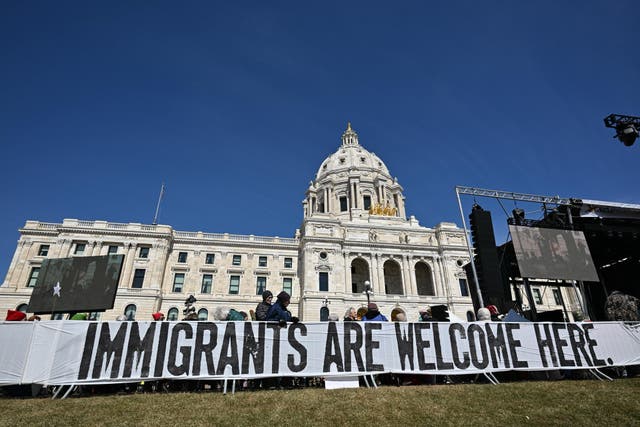 MINNESOTA-REDADAS MIGRATORIAS