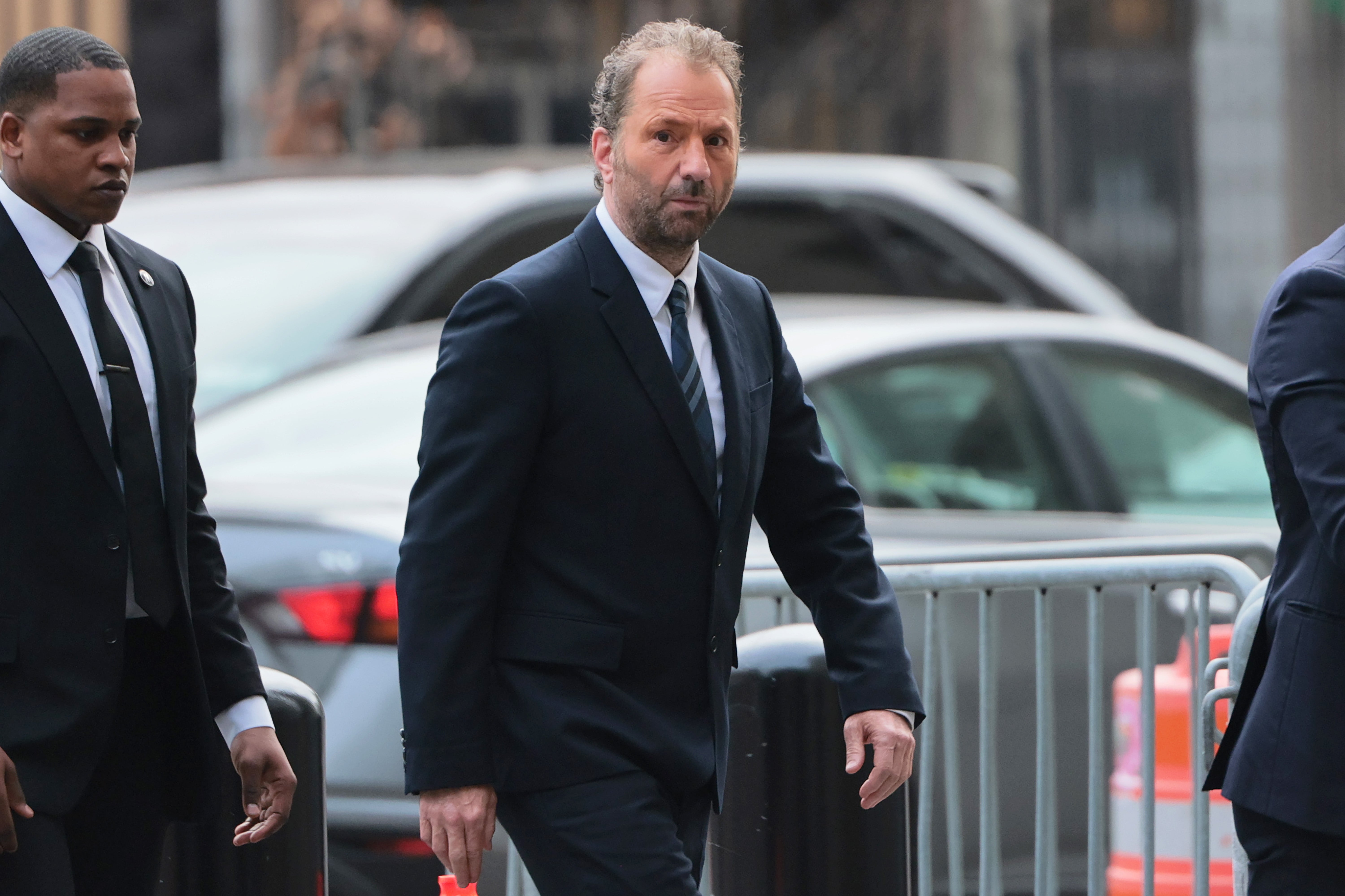 Live Nation insistió en que no es un monopolio y sostuvo que los artistas, los equipos deportivos y los recintos deciden los precios y las prácticas de venta de entradas