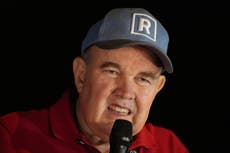 Candidato ultraconservador pide elecciones complementarias en Perú en medio de nutrida movilización