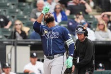 Rays remontan en la 9na gracias a 2 boletos con bases llenas y vencen 5-3 a Medias Blancas