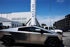 Musk compra sus propios Cybertruck en medio de la caída de ventas de Tesla