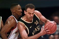 Muere Oscar Schmidt, miembro del Salón de la Fama del Baloncesto de Brasil