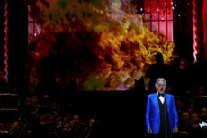Andrea Bocelli recibe trato de superestrella en el Zócalo de México