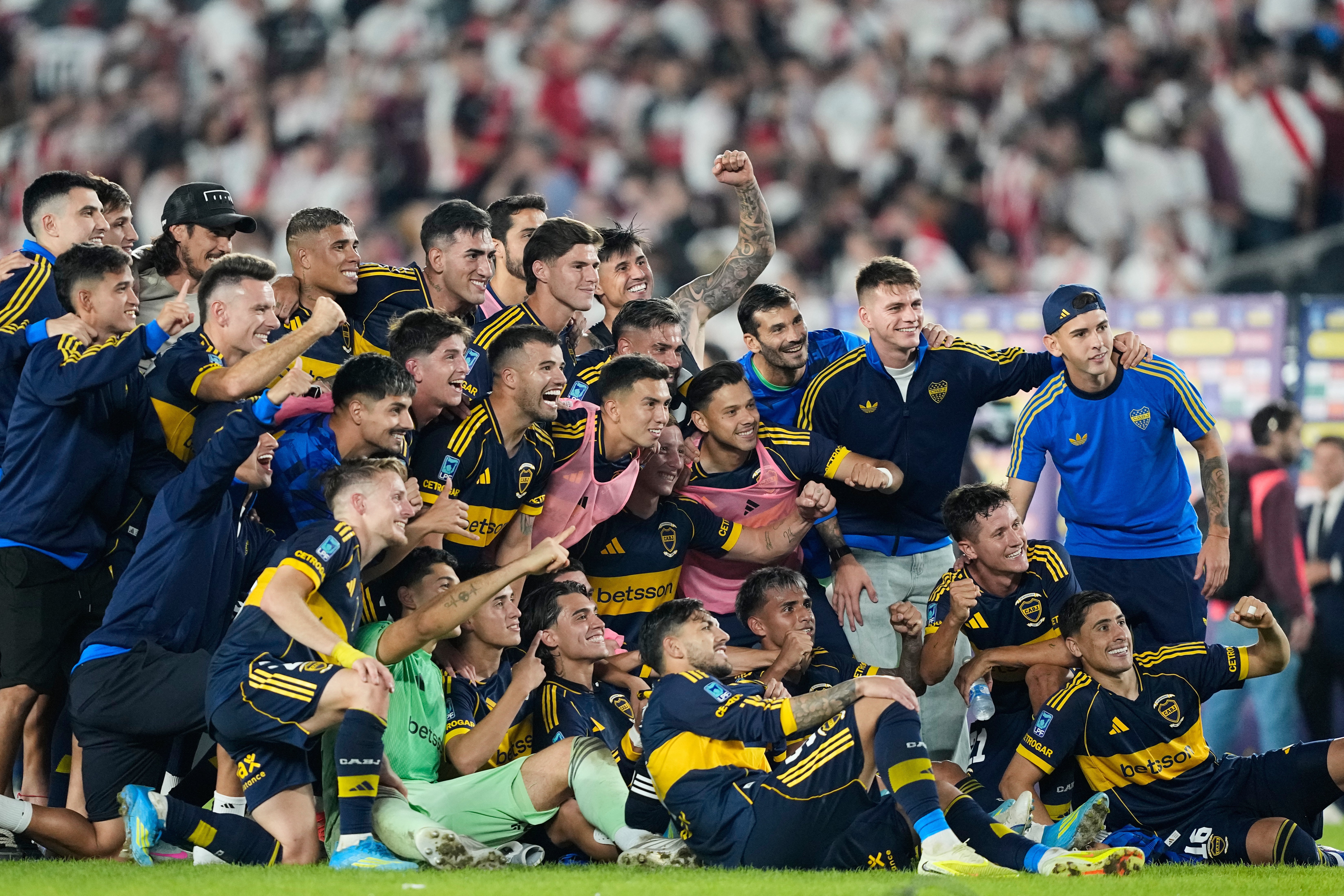 ARGENTINA-RIVER BOCA