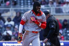 Friedl impulsa 3 en la novena y los Rojos vencen 7-4 a Mellizos para barrer serie de tres juegos