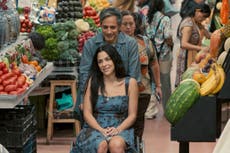 Paulina Dávila desafía estereotipos sobre la discapacidad en nueva serie ‘Santita’