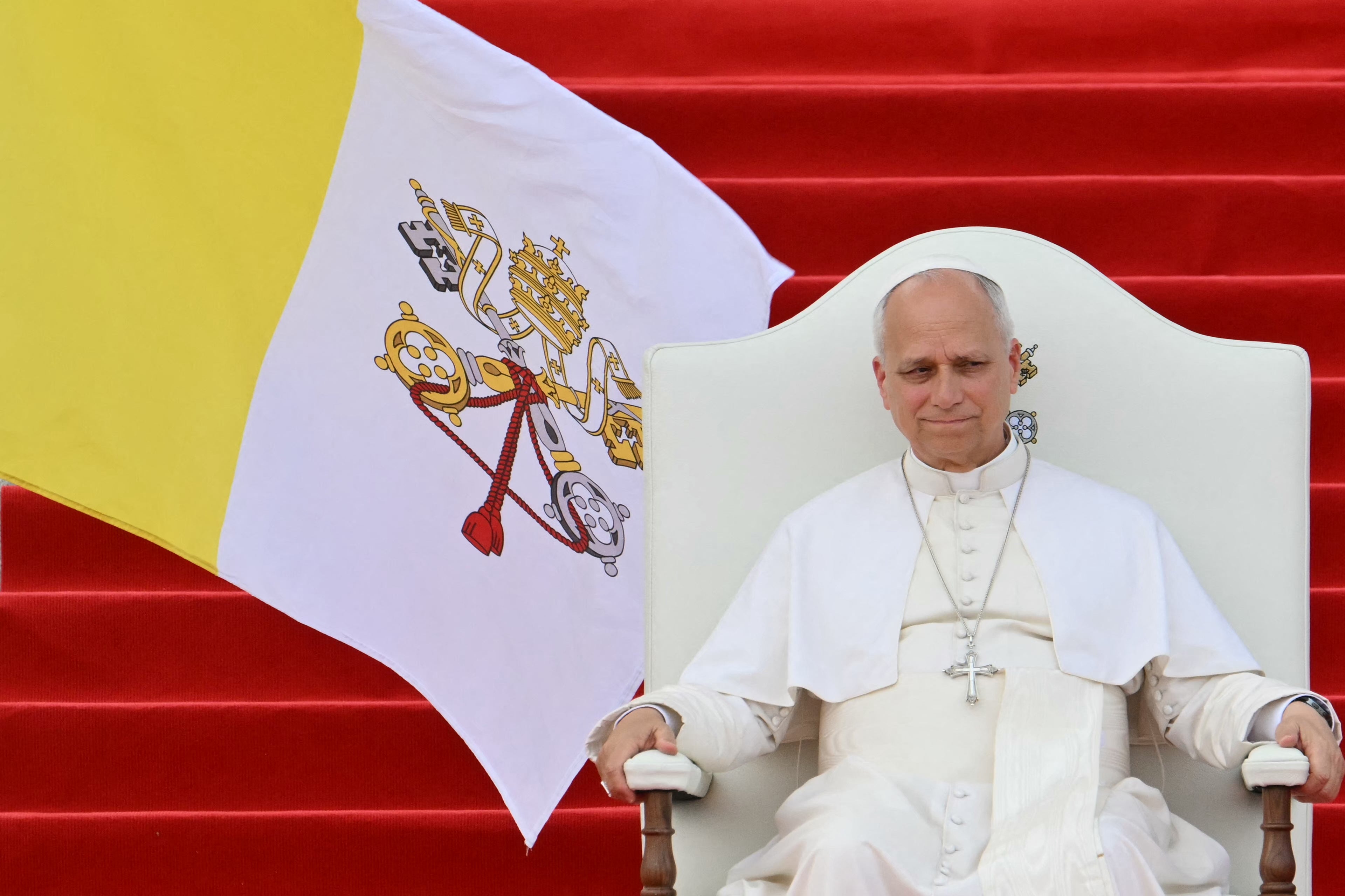 El papa León, el primer pontífice nacido en Estados Unidos, expresó en repetidas ocasiones su rechazo a la guerra en Irán y también a quienes utilizan la fe para justificar la violencia