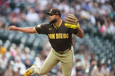 Randy Vásquez deslumbra con 7 entradas en blanco y Padres vencen 1-0 a Rockies