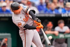 Coby Mayo pega otro jonrón de 3 carreras y Orioles vencen a Royals 8-6 y ganan la serie