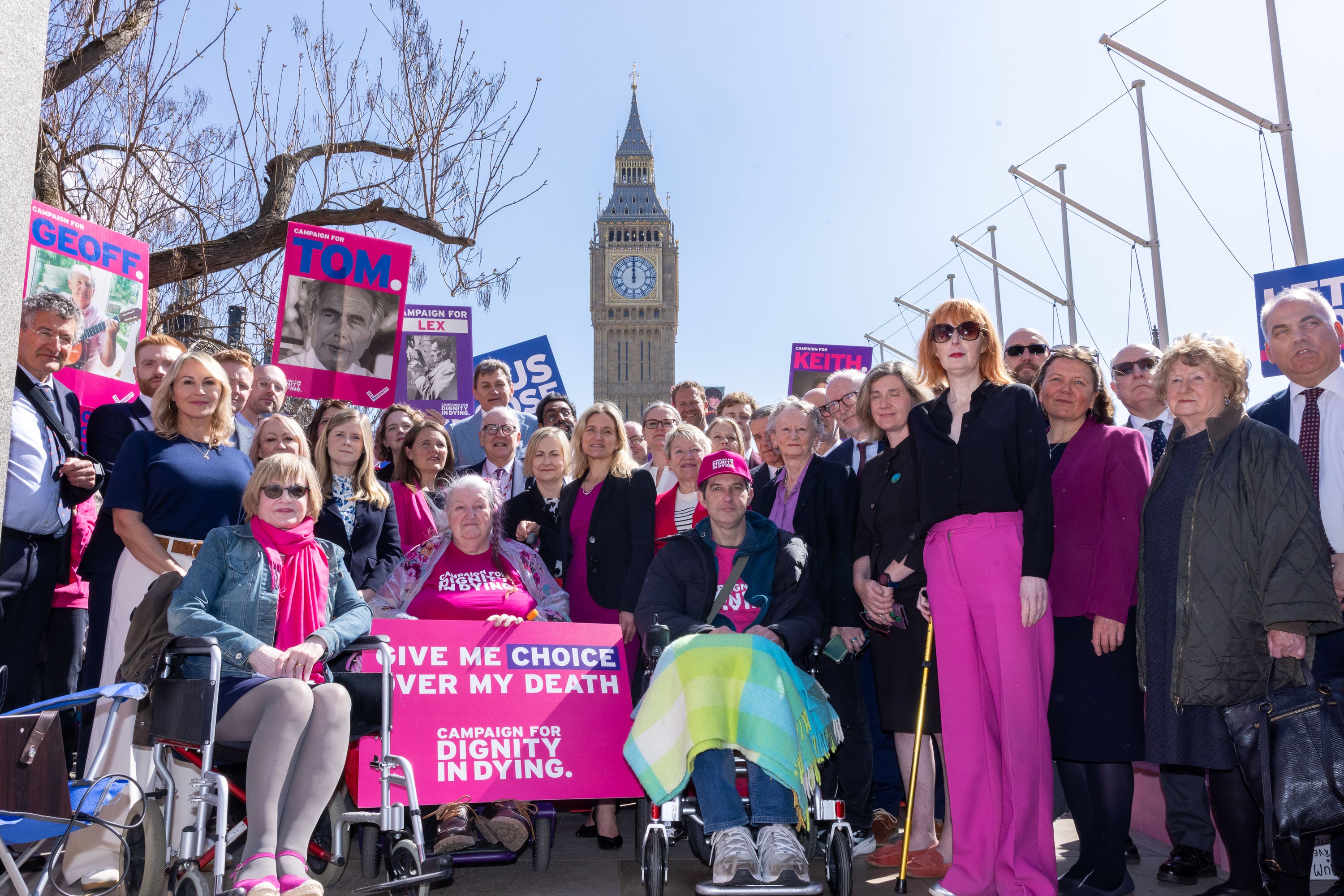 El proyecto de ley sobre adultos con enfermedades terminales (cuidados paliativos) se debatirá por última vez en la Cámara de los Lores el viernes