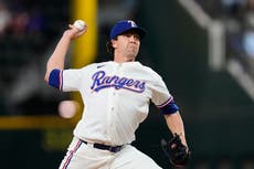 DeGrom logra juego con 10 ponches y en triunfo de Rangers 6-1 sobre Pirates