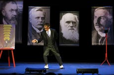 Obra de Alejandro Jodorowsky llega a México décadas después gracias a su hijo Brontis