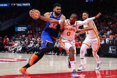 Towns logra un triple-doble y los Knicks vencen 114-98 a los Hawks para empatar 2-2