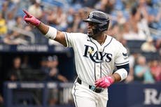 El cubano Yandy Díaz pega jonrón y Rays vencen 4-2 a Mellizos